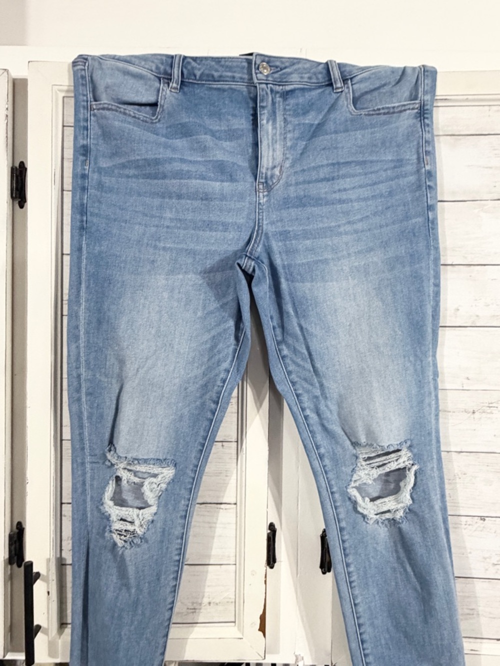 American Eagle Next Level Stretch Jeans 18 Long Distressed Skinny